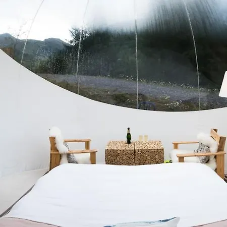 キャンプ場 Camping Le Cians ブイユ