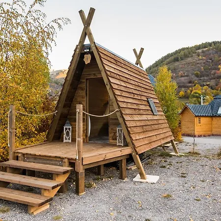 Camping Le Cians Campsite 3*